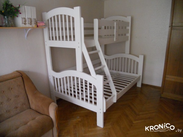 Кровать двухъярусная 