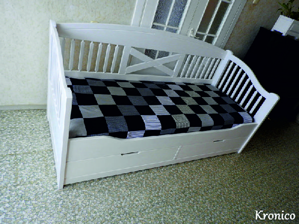 Диван-кровать KRONICO