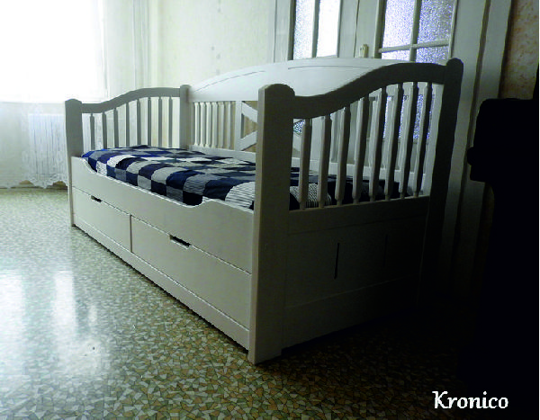 Диван-кровать KRONICO