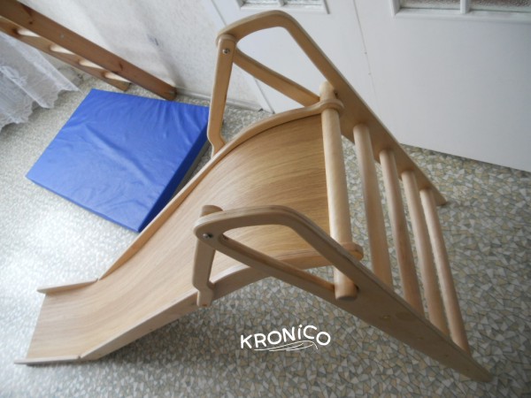 Горка складная комнатная KRONICO-maxi