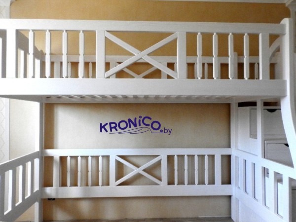 Кровать двухъярусная 