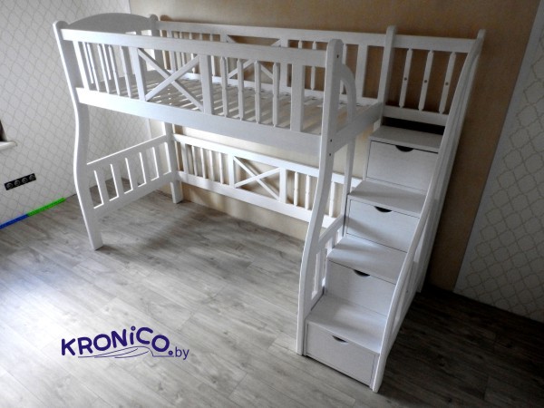 Кровать двухъярусная 