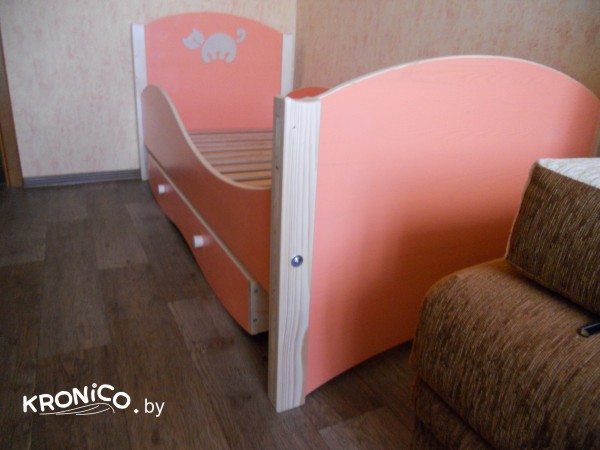 Подростковая кровать KRONICO 