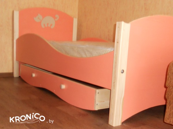 Подростковая кровать KRONICO 