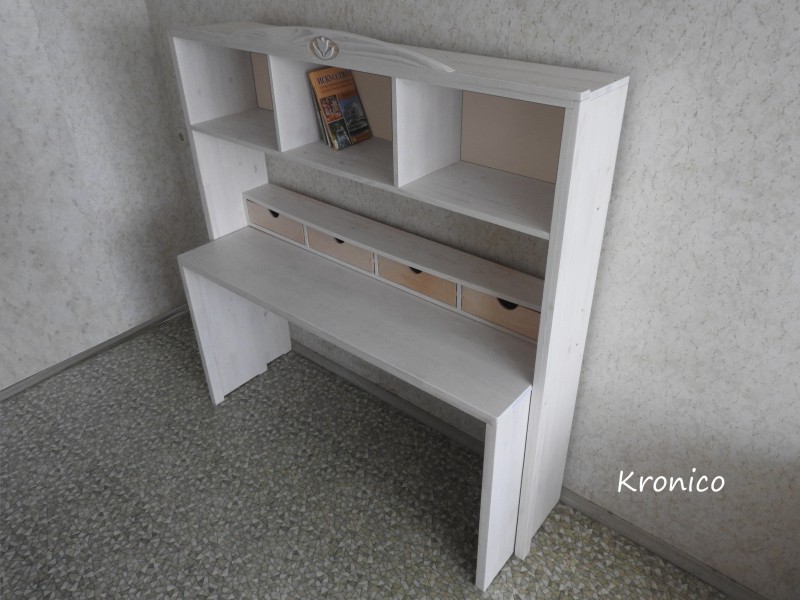 Детский стеллаж с выдвижным столом KRONICO