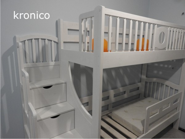 Кровать двухъярусная 